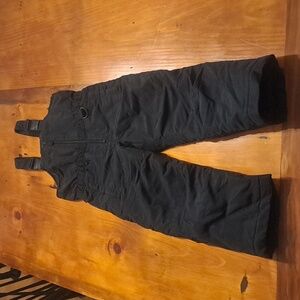 Boys snow pants sizev5/5